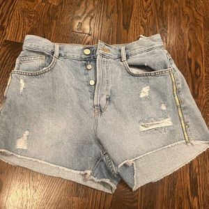 Zara jean shorts like new !